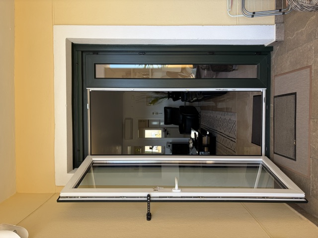 PVC terrace door - apt. Molinos (2)