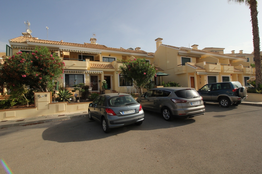 Granada Townhouse R&B Homes